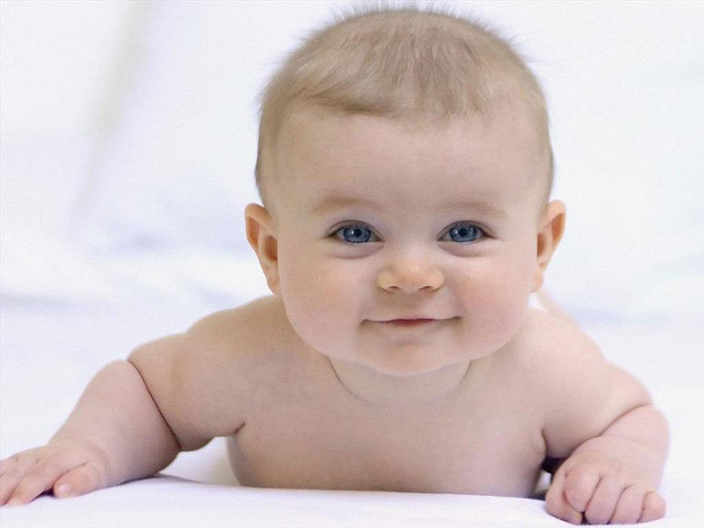 Adorable fat babies: Adorable fat babies are little angels, with seductive curves and undeniable innocence and purity. Let's continue to admire these wonderful pictures of chubby babies, and feel their adorable invitation coming from your screen.